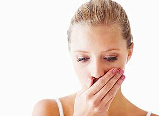早晨起来嘴巴发苦是什么原因？怎么预防嘴巴发苦？