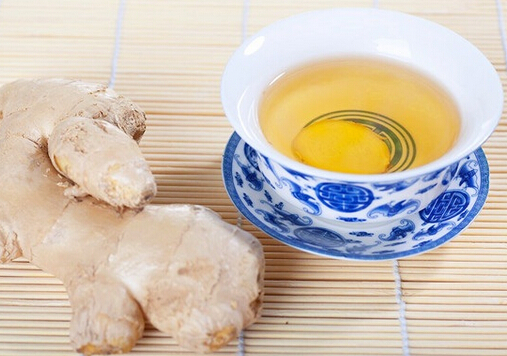 喝姜茶能缓解恶心反胃-姜茶的功效