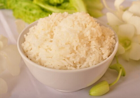 喝不完的豆浆怎么处理？豆浆米饭的做法