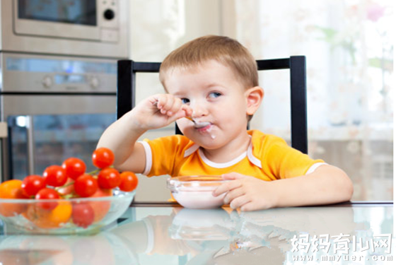 孩子不爱吃饭什么原因 孩子不爱吃饭是缺锌吗？