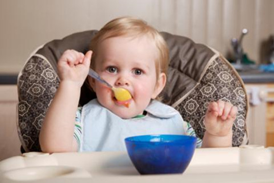 总是慢半拍 孩子吃饭慢怎么办的5个小技巧