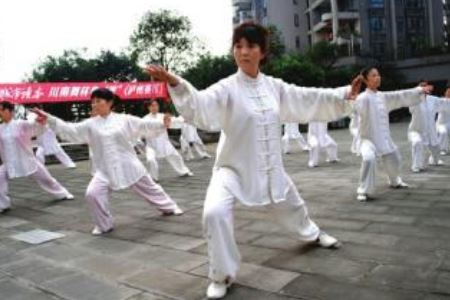 三个方法延缓更年期衰老