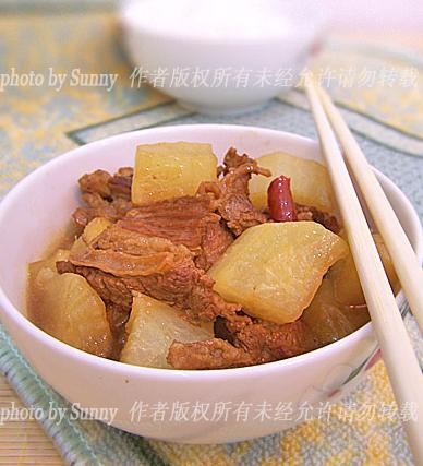 白萝卜炖牛腩的做法_白萝卜炖牛腩怎么做 白萝卜炖牛腩的做法_白萝卜炖牛腩怎么做