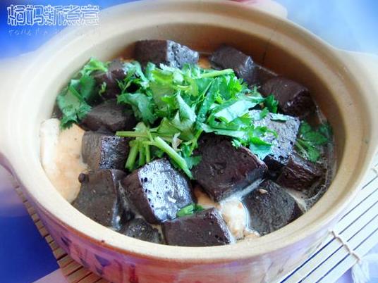 羊血豆腐煲的做法_羊血豆腐煲怎么做 羊血豆腐煲的做法_羊血豆腐煲怎么做