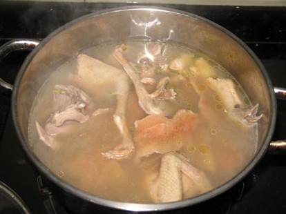 土茯苓绿豆老鸽汤的做法_土茯苓绿豆老鸽汤怎么做 土茯苓绿豆老鸽汤的做法_土茯苓绿豆老鸽汤怎么做