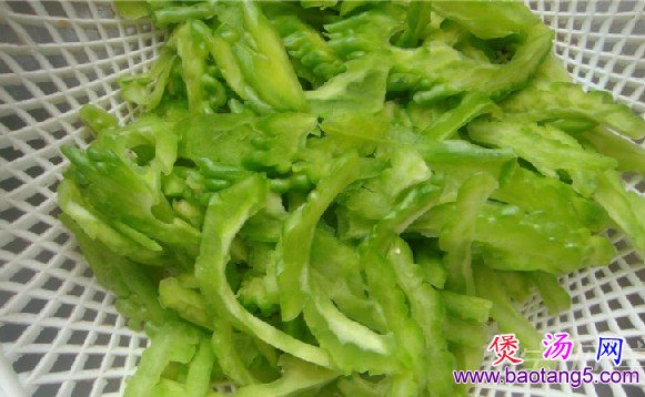 冰镇苦瓜的做法_冰镇苦瓜怎么做 冰镇苦瓜的做法_冰镇苦瓜怎么做