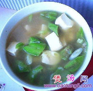 豆腐丝瓜汤的做法_豆腐丝瓜汤怎么做 豆腐丝瓜汤的做法_豆腐丝瓜汤怎么做