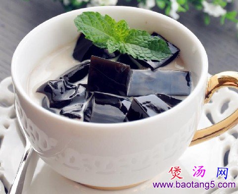 烧仙草奶茶的做法_烧仙草奶茶怎么做 烧仙草奶茶的做法_烧仙草奶茶怎么做