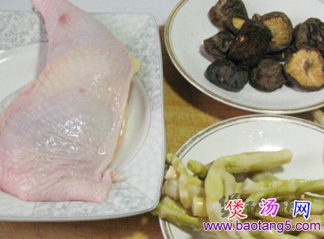香菇鸡汤的做法_香菇鸡汤怎么做 香菇鸡汤的做法_香菇鸡汤怎么做