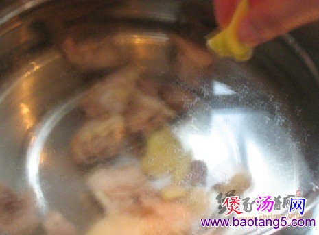 香菇鸡汤的做法_香菇鸡汤怎么做 香菇鸡汤的做法_香菇鸡汤怎么做