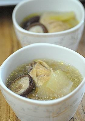 香菇冬瓜鸡汤的做法_香菇冬瓜鸡汤怎么做 香菇冬瓜鸡汤的做法_香菇冬瓜鸡汤怎么做