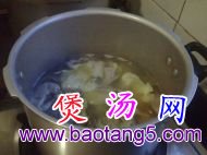 简单易做酸菜猪肚汤 简单易做酸菜猪肚汤