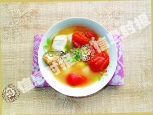 番茄豆腐黄花鱼汤 番茄豆腐黄花鱼汤