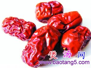 苹果瘦肉生鱼汤 黑眼圈终结者 苹果瘦肉生鱼汤 黑眼圈终结者