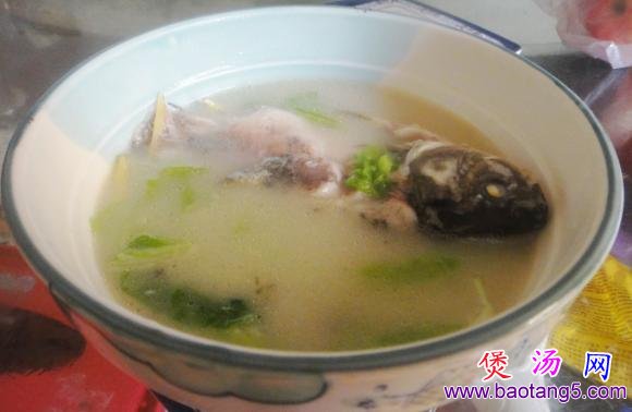 鲫鱼白菜汤的做法 鲫鱼白菜汤的做法