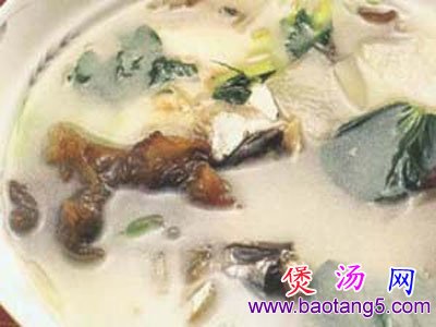 鱼头木耳汤的详细做法 鱼头木耳汤的详细做法