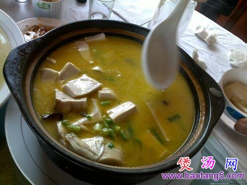 豆腐鱼头汤的做法,白豆腐鱼头汤 豆腐鱼头汤的做法,白豆腐鱼头汤