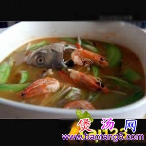 丝瓜鱼头汤的做法,怎么做丝瓜鱼头汤 丝瓜鱼头汤的做法,怎么做丝瓜鱼头汤