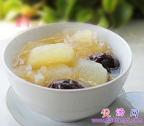 雪梨银耳红枣汤----春天的润湿糖水 雪梨银耳红枣汤----春天的润湿糖水