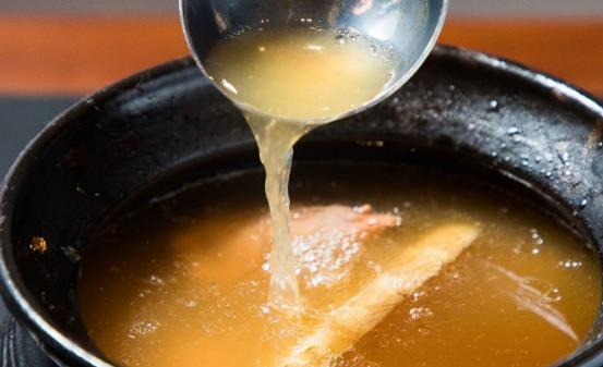 老火汤食材搭配最重要 老鸭汤加山药功效倍增 老火汤食材搭配最重要 老鸭汤加山药功效倍增