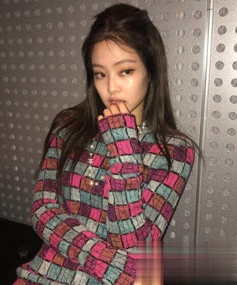 Jennieͽʲô ֱ