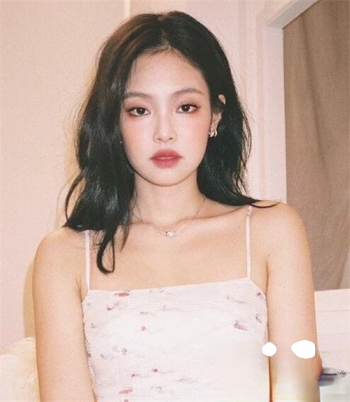 BLACKPINK־ jennieֵ