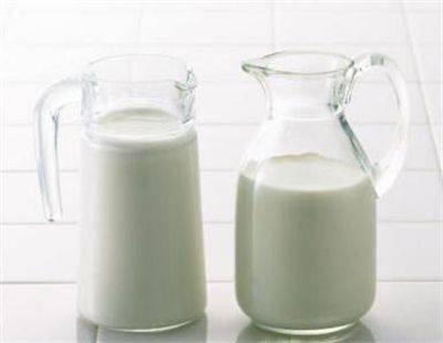牛奶这么健康的饮品，有哪些人群是不能喝的呢？