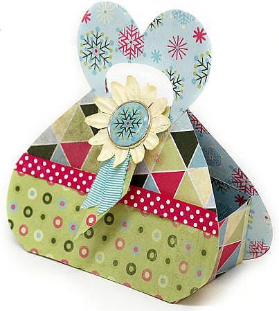 漂亮的心形爱心礼盒制作 心形纸盒的折法