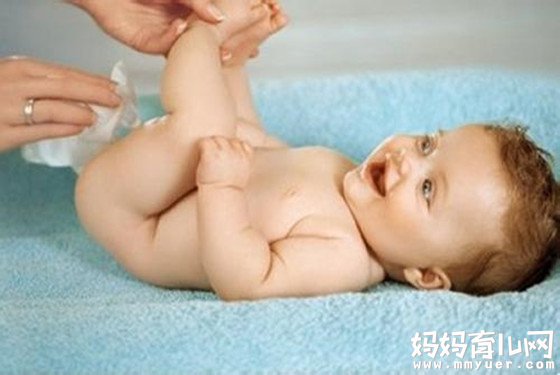 四个月宝宝腹泻怎么办 应对宝宝腹泻没你想象那么难