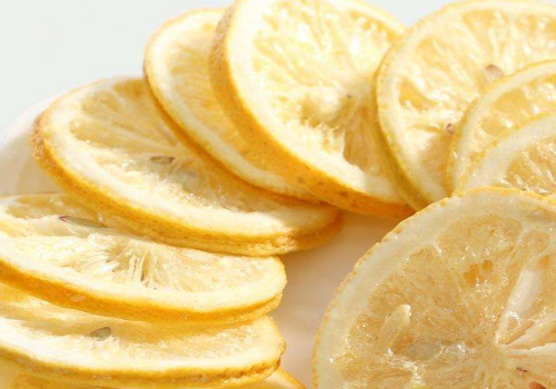 冻干柠檬片会引发蛀牙吗   泡水喝有什么功效