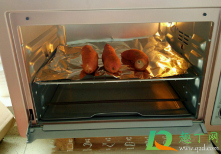 电烤箱烤红薯多少度(电烤箱烤红薯多少度?)