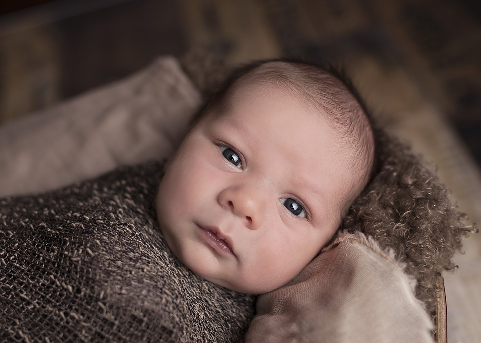 宝宝体温正常值范围是多少 婴儿发烧怎么退烧