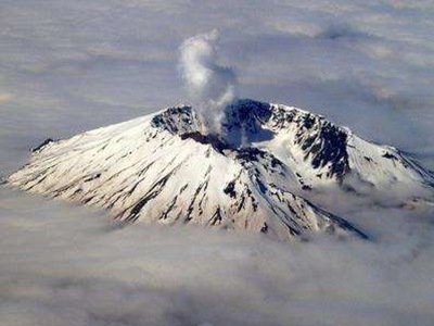 圣海伦斯火山喷发图片