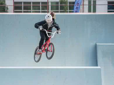 bmxÿỹ