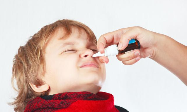 孩子鼻塞如何缓解，可以滴茶油或母乳来通鼻吗？